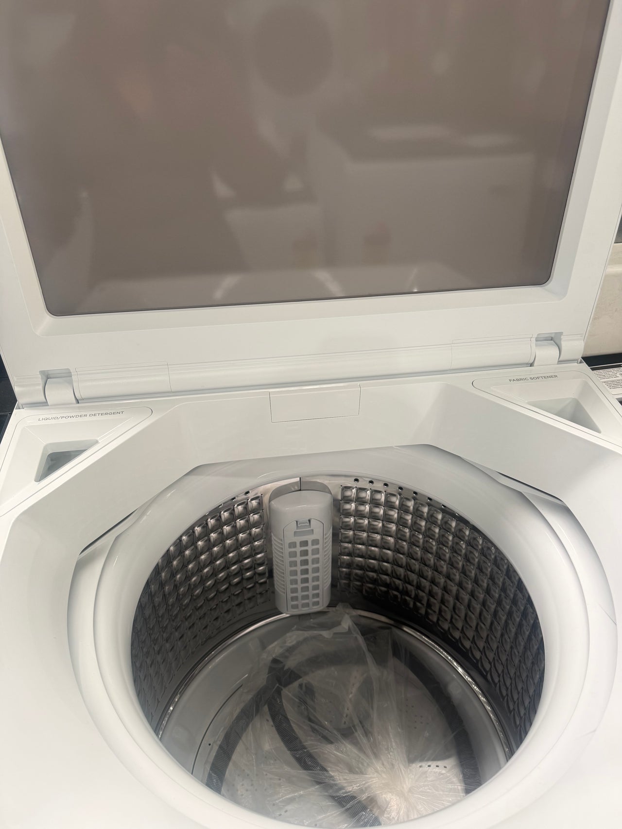Factory second Fisher & Paykel 10kg Series 5 Top Load Washing Machine – WL1064G1 - Second Hand Appliances Geebung