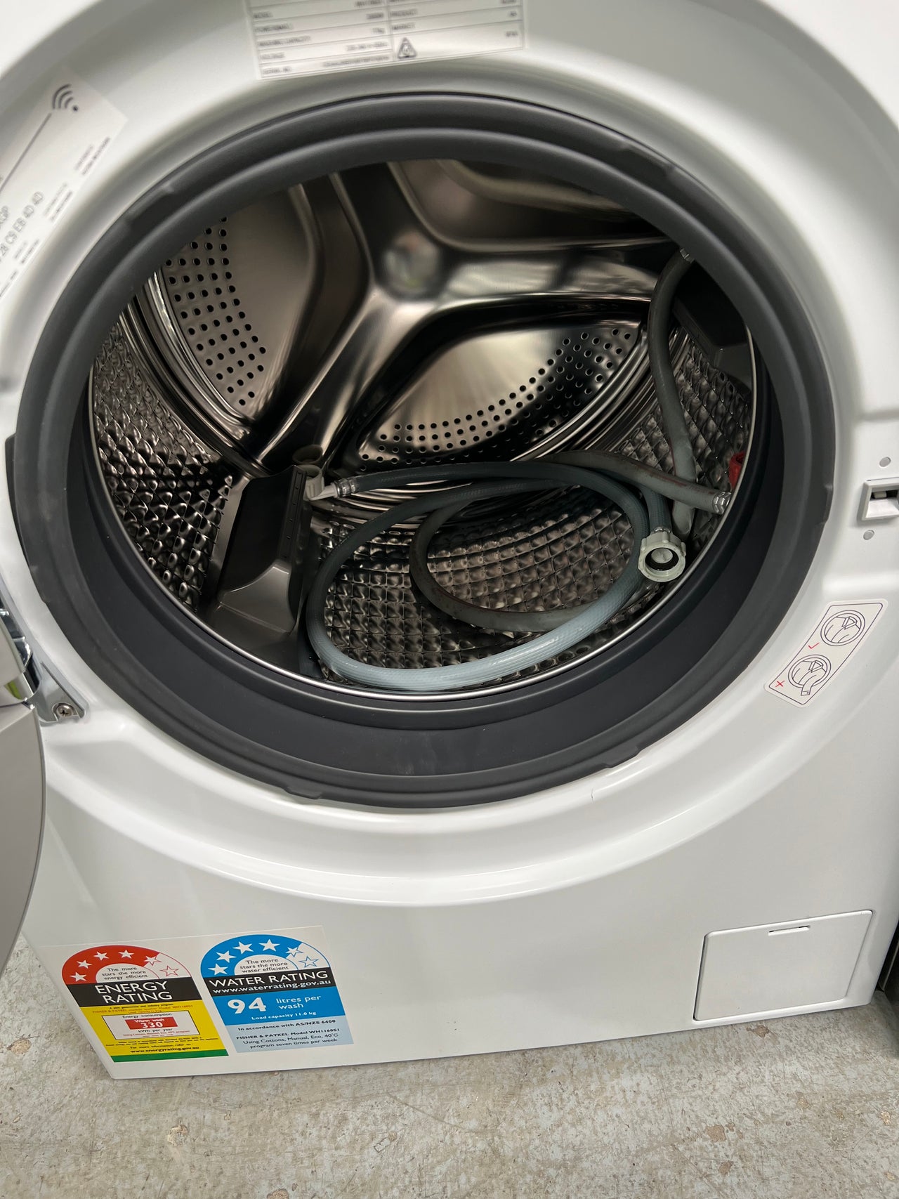 Factory second Fisher & Paykel 11kg Front Load Washer WH1160S1 - Second Hand Appliances Geebung