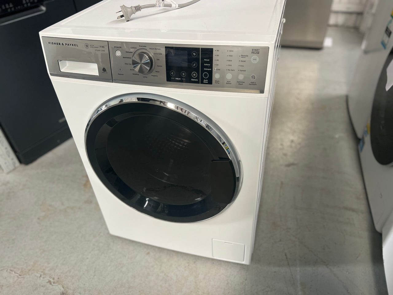 Factory second Fisher & Paykel 11kg Front Load Washing Machine WH1160F2 - Second Hand Appliances Geebung