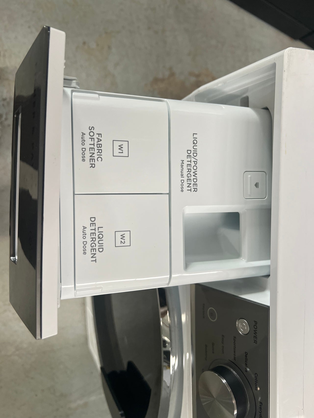 Factory second Fisher & Paykel 11kg Front Load Washing Machine WH1160F2 - Second Hand Appliances Geebung