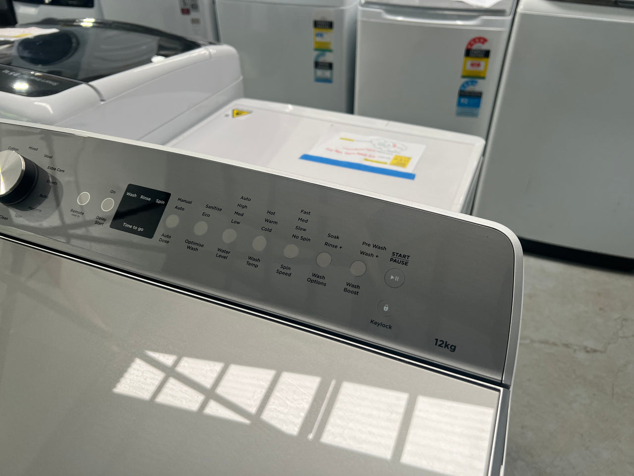 Factory second Fisher& Paykel 12kg Top Load Washing Machine with UV Sanitise Model: WL1264P1 - Second Hand Appliances Geebung