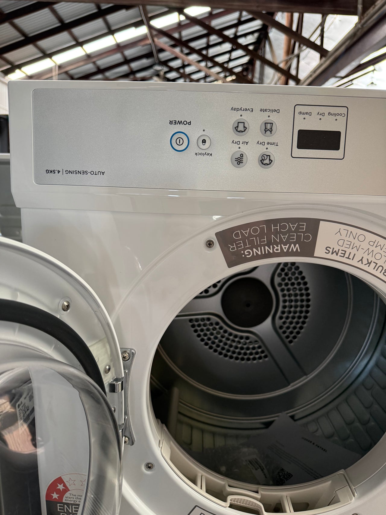 Factory second Fisher&Paykel 4.5kg Vented Dryer Model: DE4560M2 - Second Hand Appliances Geebung
