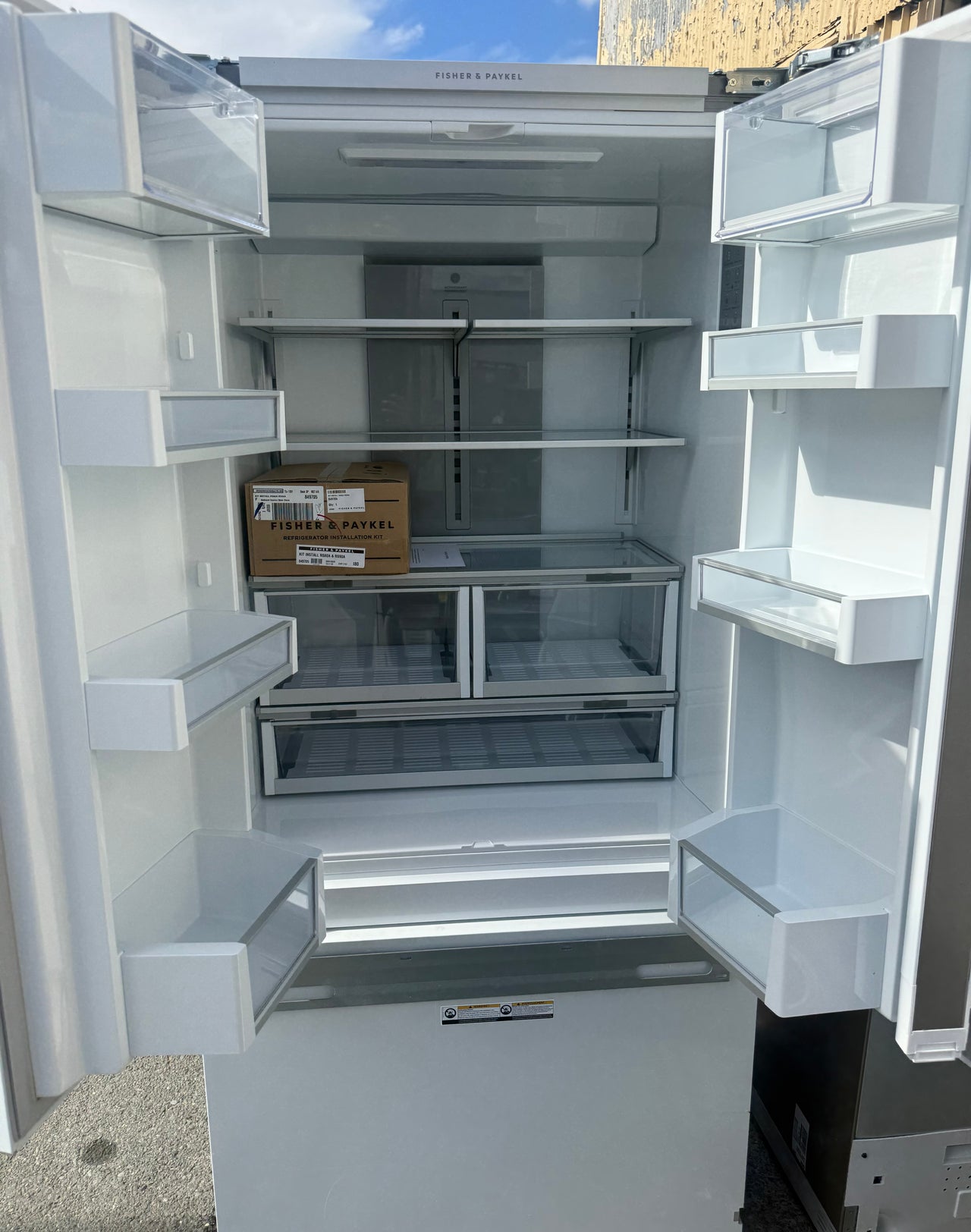 Factory second Fisher & Paykel 417L Integrated French Door Fridge RS80AU1 - Second Hand Appliances Geebung