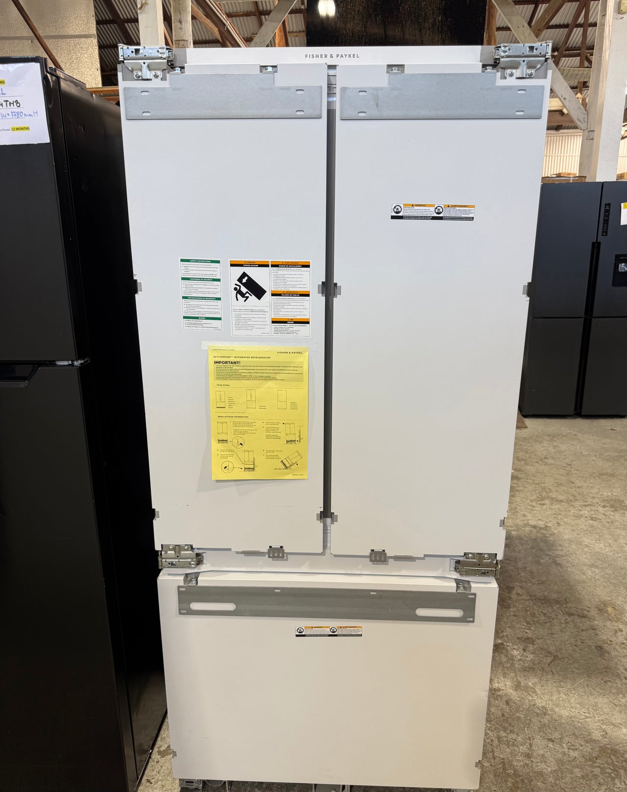 Factory second Fisher & Paykel 417L Series 7 Integrated French Door Refrigerator RS80A1 - Second Hand Appliances Geebung