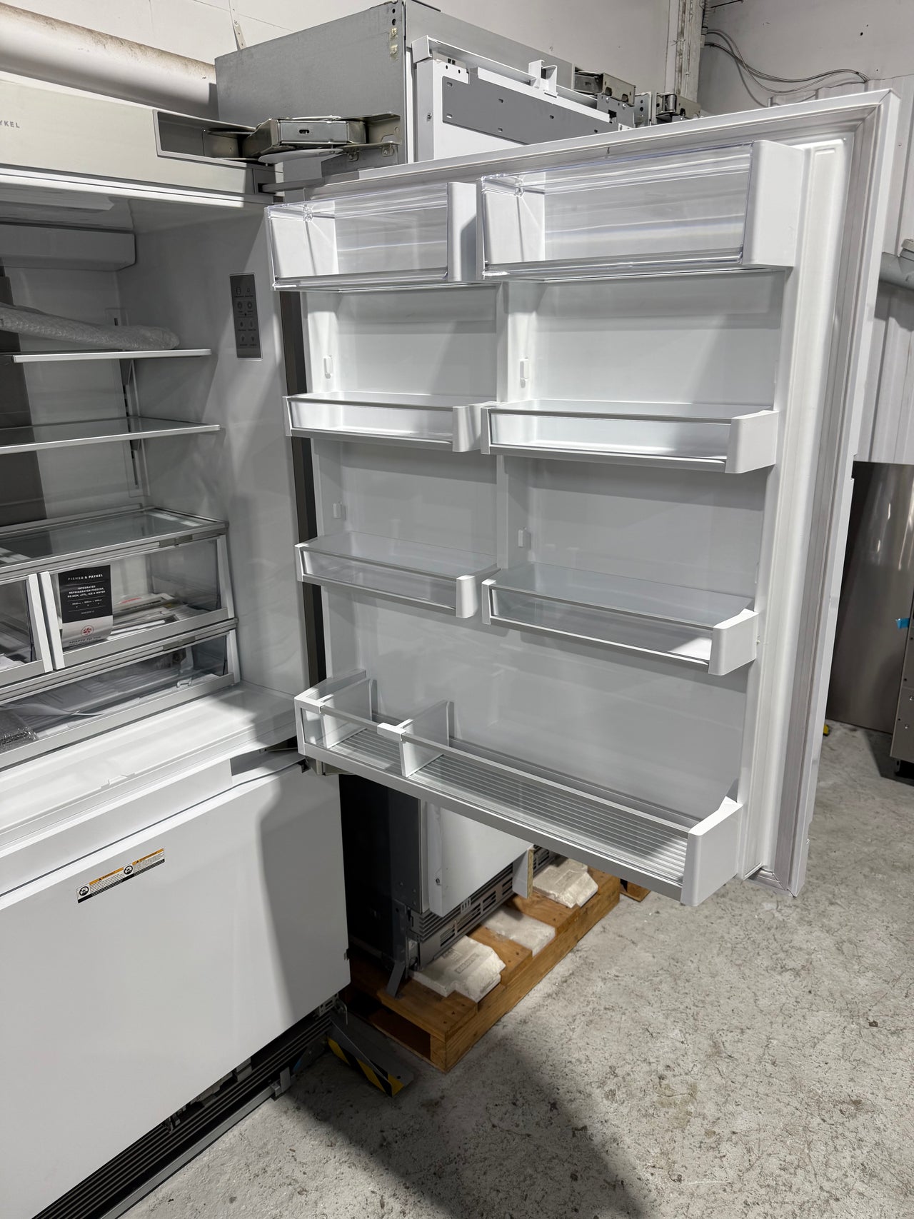 Factory second Fisher & Paykel 477L ActiveSmart Integrated Bottom Mount Fridge RS9120WRJ1 - Second Hand Appliances Geebung