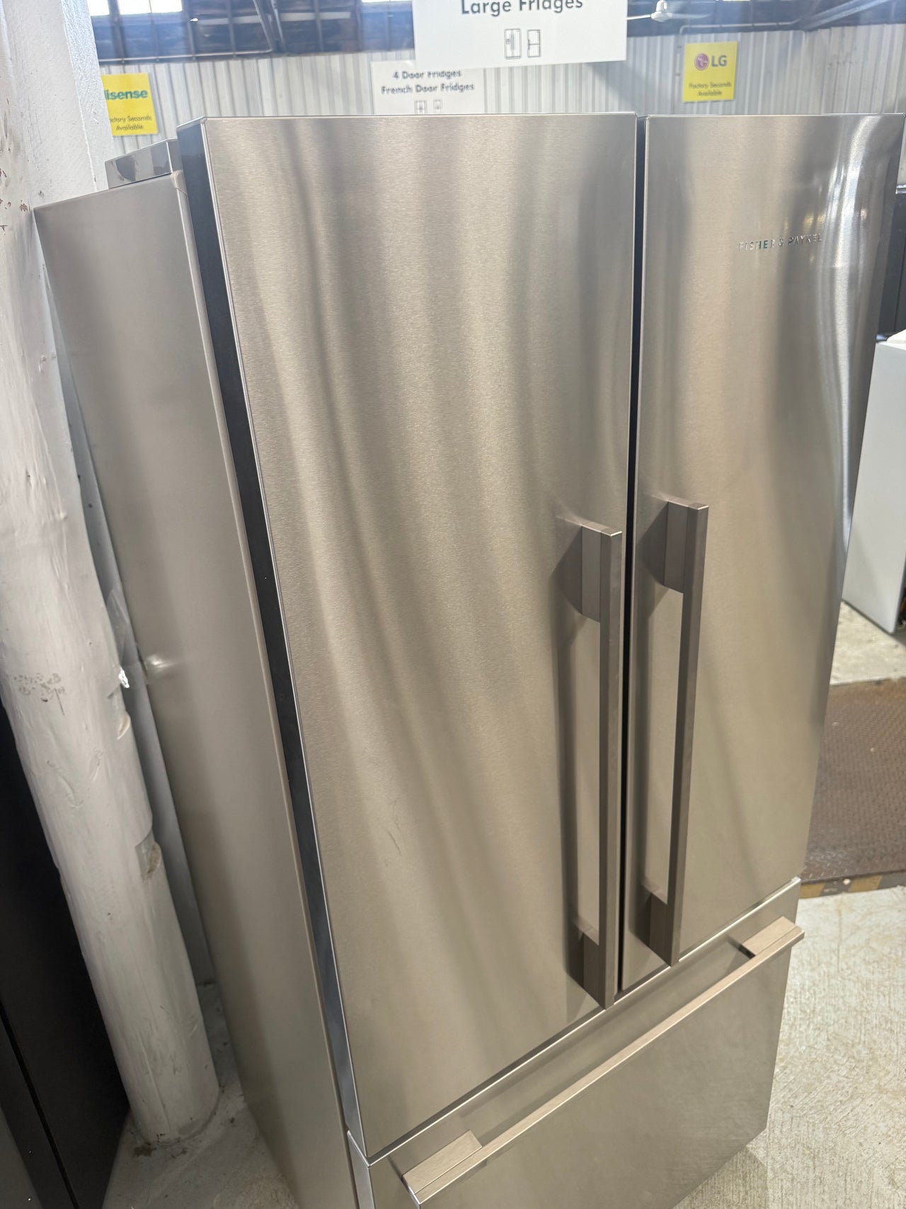 Factory second Fisher&Paykel 487L French Door Fridge Model:RF522ADX5 - Second Hand Appliances Geebung