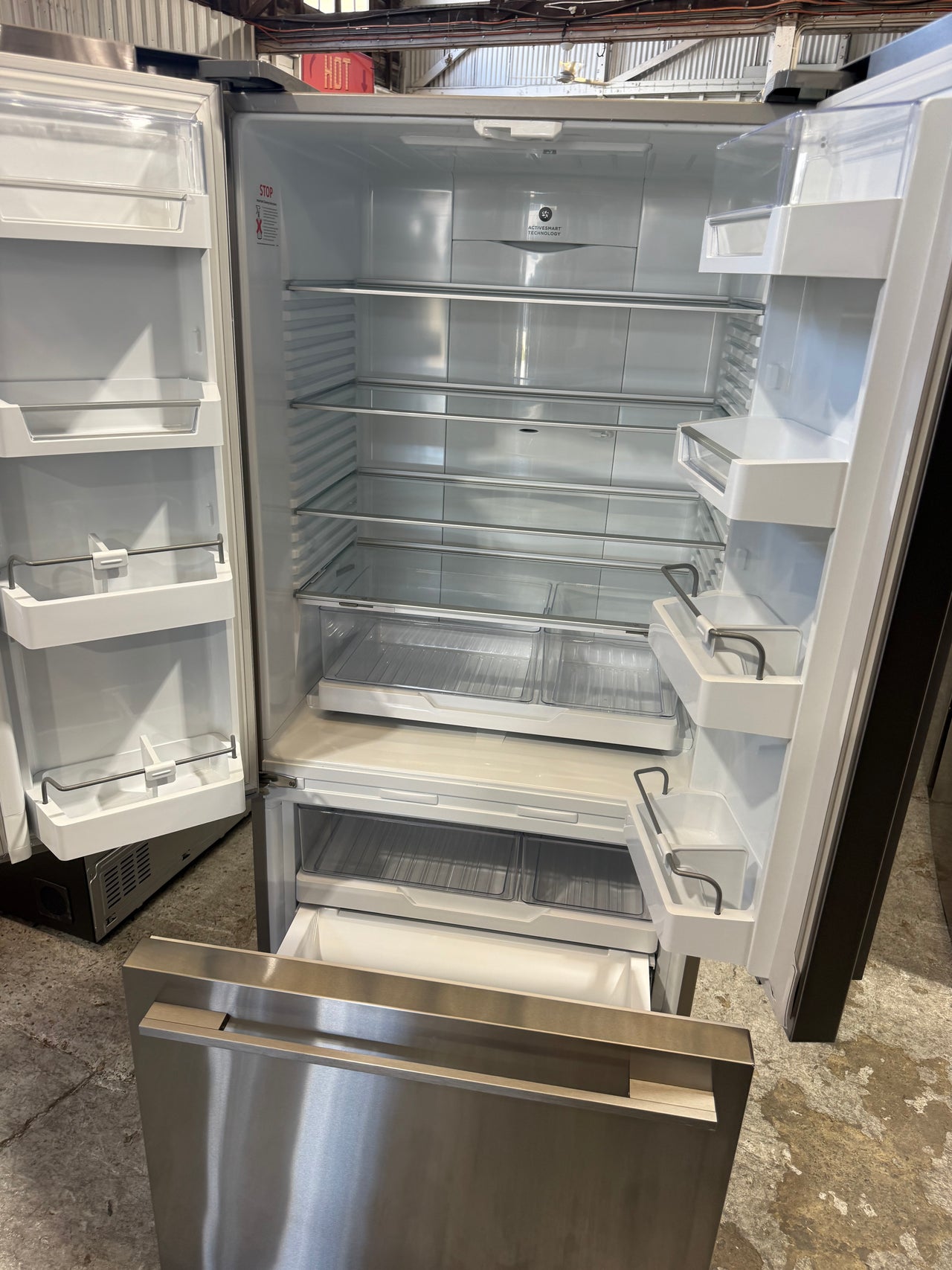 Factory second Fisher & Paykel 487L French Door Fridge Model:&nbsp;RF522ADX5 - Second Hand Appliances Geebung