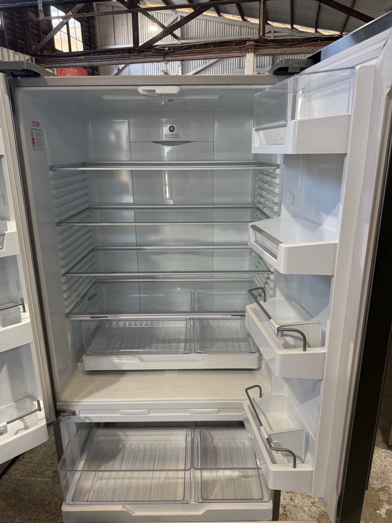 Factory second Fisher & Paykel 487L French Door Fridge Model:&nbsp;RF522ADX5 - Second Hand Appliances Geebung