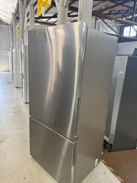 Thumbnail for Factory second Fisher & Paykel 494 L Bottom Mount Refrigerator – Stainless Steel (RF522BLPX6) - Second Hand Appliances Geebung