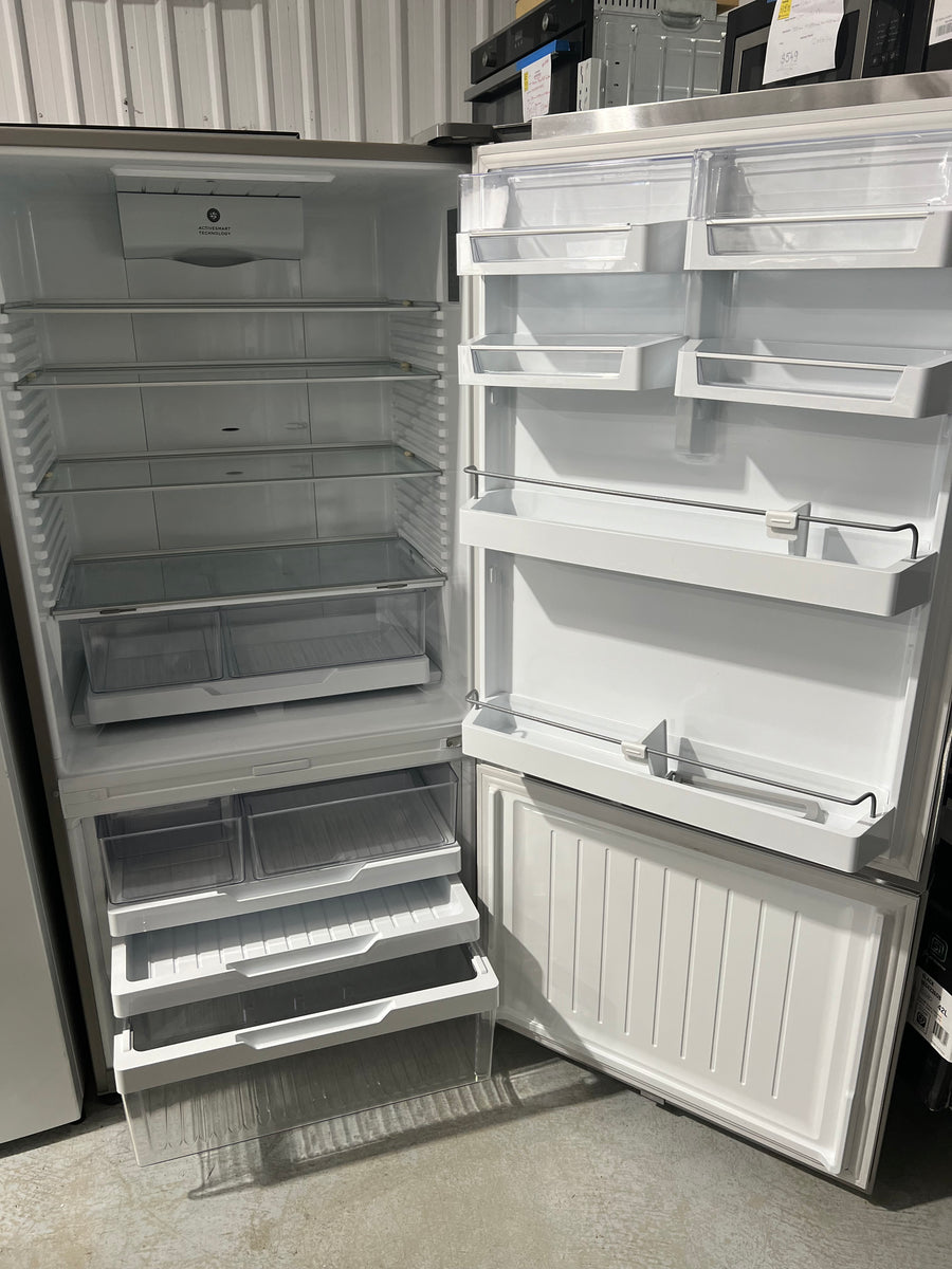 Factory second Fisher & Paykel 494L ActiveSmart Bottom Mount Fridge E522BRXFDU5 - Second Hand Appliances Geebung