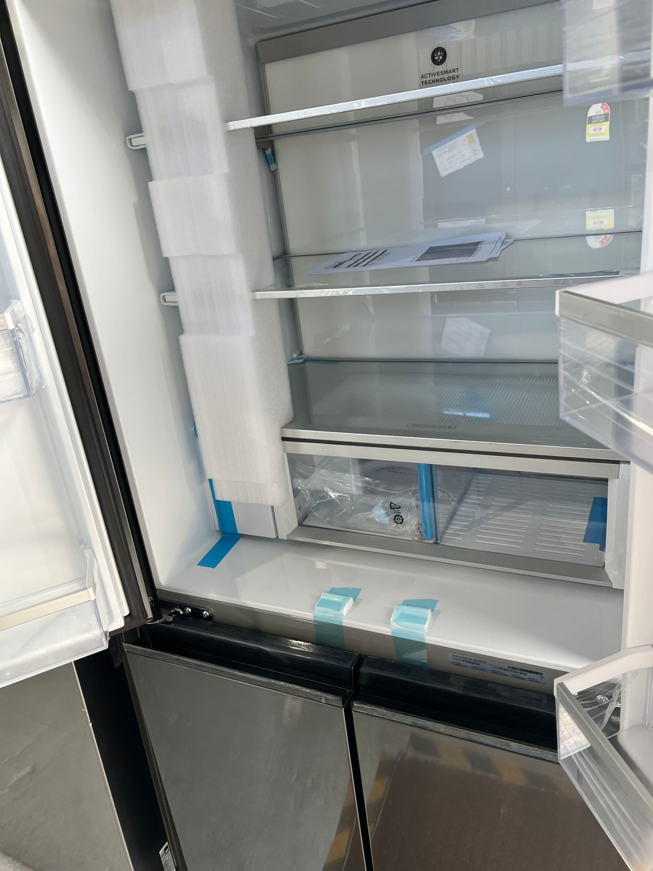 Factory second/ Carton damaged Fisher & Paykel 498L Quad Door Refrigerator RF500QNUB1 - Second Hand Appliances Geebung