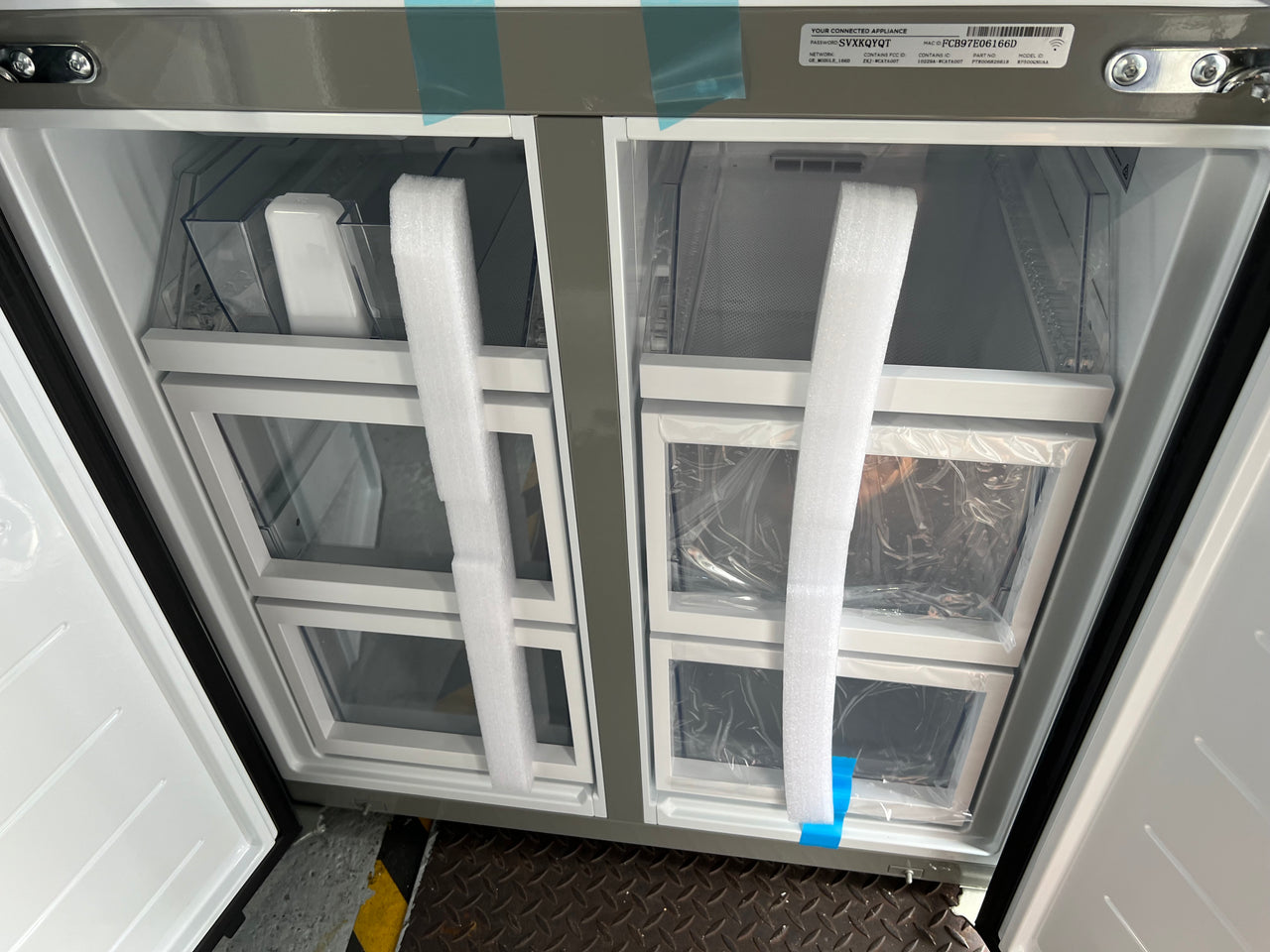 Factory second/ Carton damaged Fisher & Paykel 498L Quad Door Refrigerator RF500QNUB1 - Second Hand Appliances Geebung