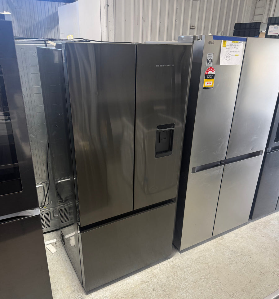 Factory second Fisher & Paykel 511L Series 7 French Door Refrigerator – Black Stainless Steel Model: RF505ANUB1 - Second Hand Appliances Geebung