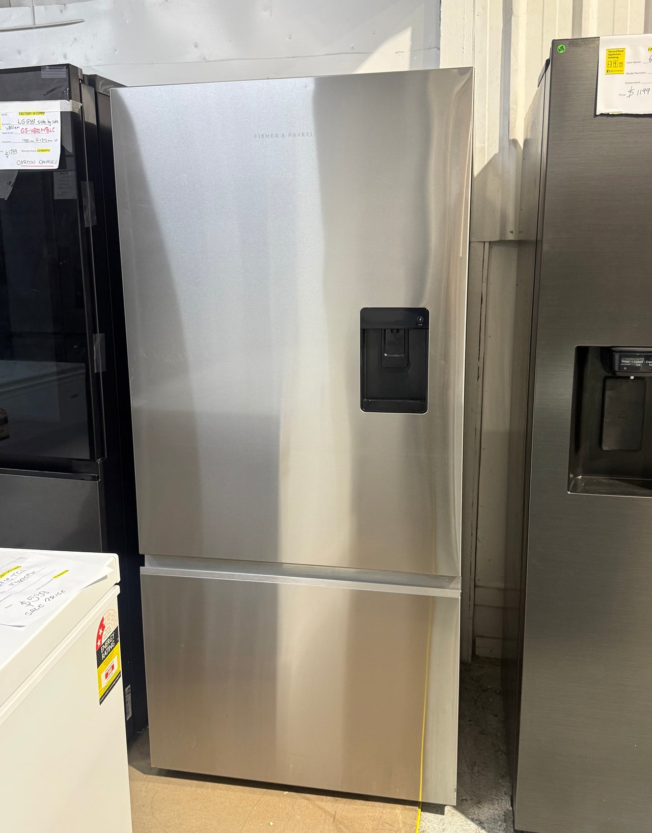 Factory second Fisher & Paykel 515L Bottom Mount Fridge  – RF505BRNUX1 - Second Hand Appliances Geebung