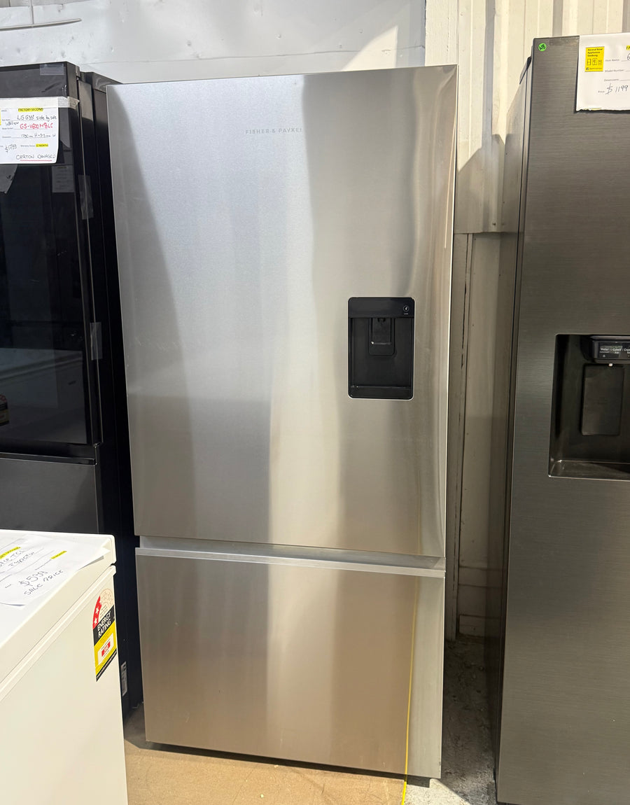 Factory second Fisher & Paykel 515L Bottom Mount Fridge  – RF505BRNUX1 - Second Hand Appliances Geebung