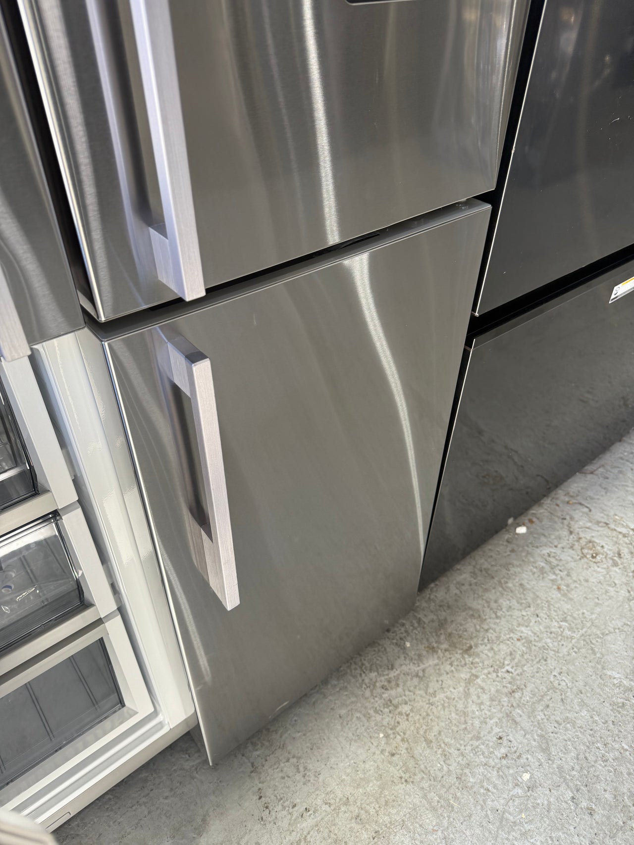 Factory second Fisher & Paykel 538L Quad Door Frost Free Refrigerator Stainless Steel Model: RF605QDUVX2 - Second Hand Appliances Geebung