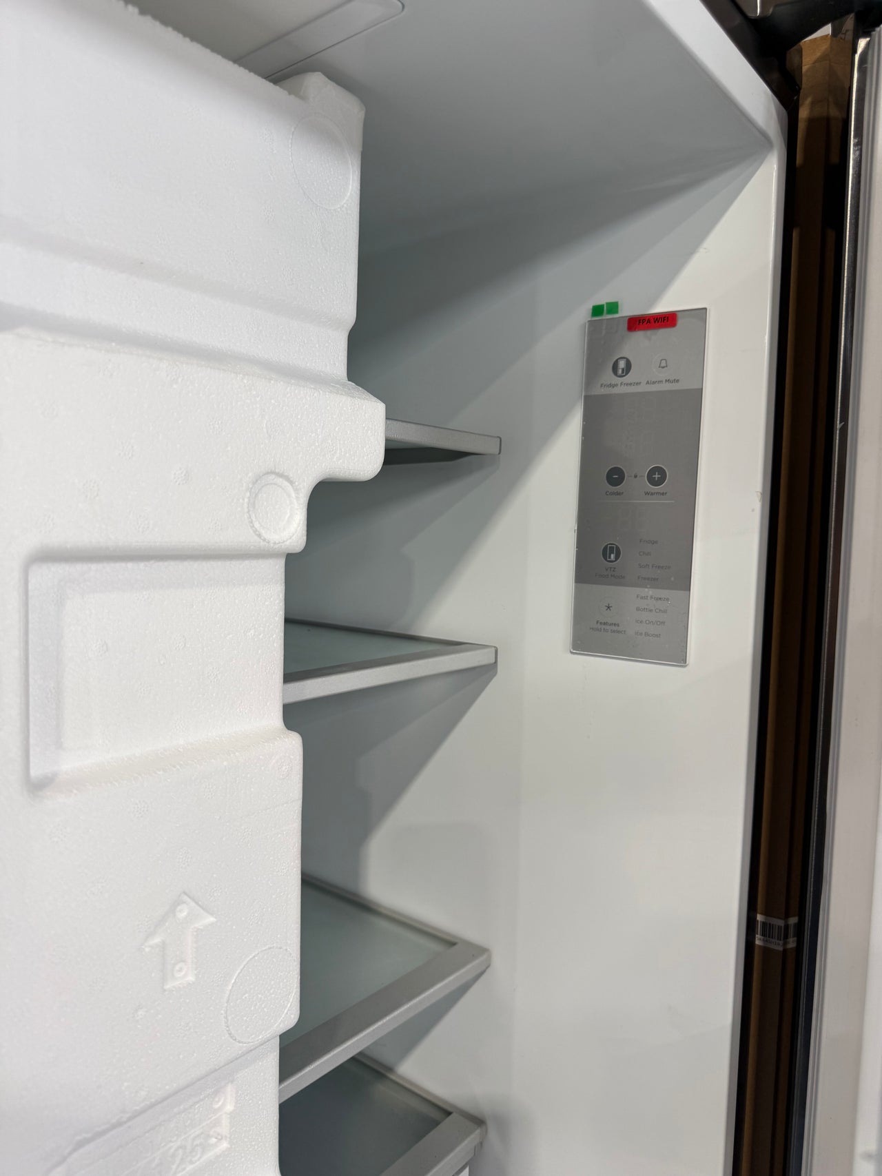 Factory second Fisher & Paykel 538L Quad Door Refrigerator Freezer – Black Stainless Steel  Model: RF605QNUVB1 - Second Hand Appliances Geebung