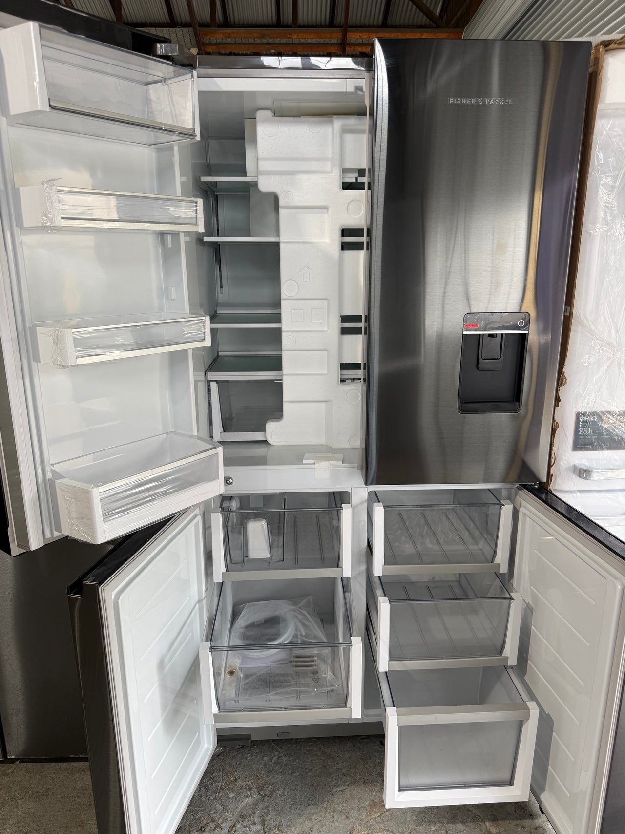 Factory second Fisher & Paykel 538L Quad Door Refrigerator Freezer – Black Stainless Steel  Model: RF605QNUVB1 - Second Hand Appliances Geebung