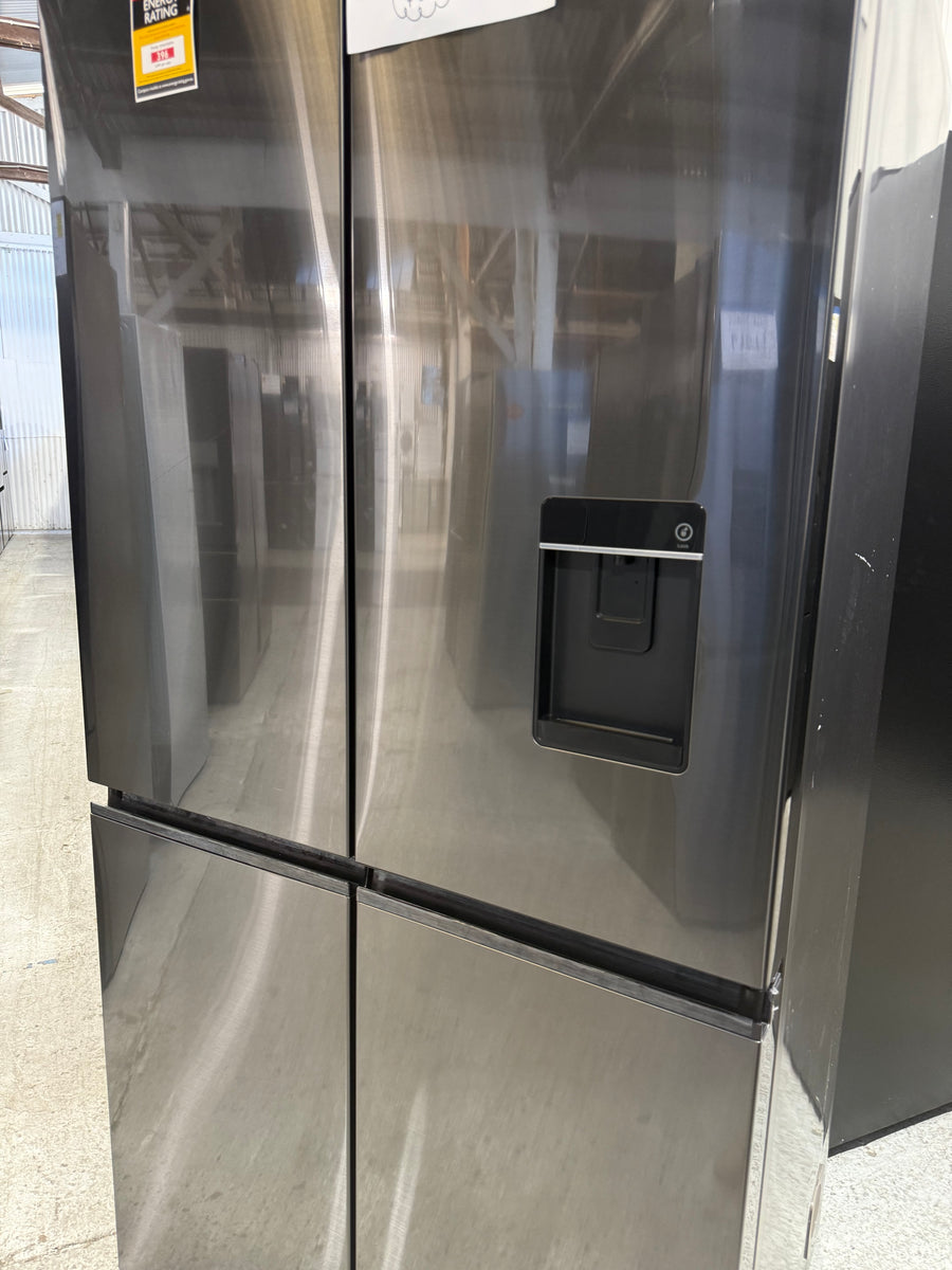 Factory second Fisher &amp; Paykel 538L Quad Door Refrigerator with Ice and Water Black Stainless Steel  Model: RF605QNUVB1 - Second Hand Appliances Geebung