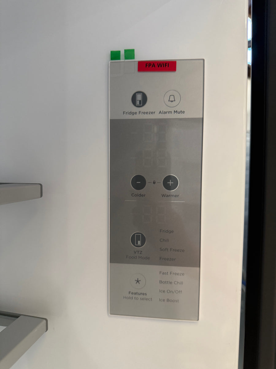 Factory second Fisher &amp; Paykel 538L Quad Door Refrigerator with Ice and Water Black Stainless Steel  Model: RF605QNUVB1 - Second Hand Appliances Geebung