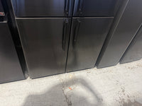Thumbnail for Factory second Fisher & Paykel 538L Series 7 Quad Door Refrigerator with Ice & Water – Black Stainless Steel (RF605QDUVB2) - Second Hand Appliances Geebung