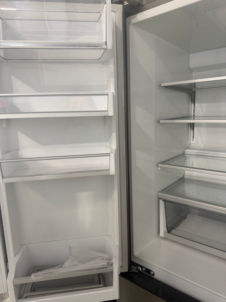 Factory second Fisher & Paykel 538L Series 7 Quad Door Refrigerator with Ice & Water – Black Stainless Steel (RF605QDUVB2) - Second Hand Appliances Geebung
