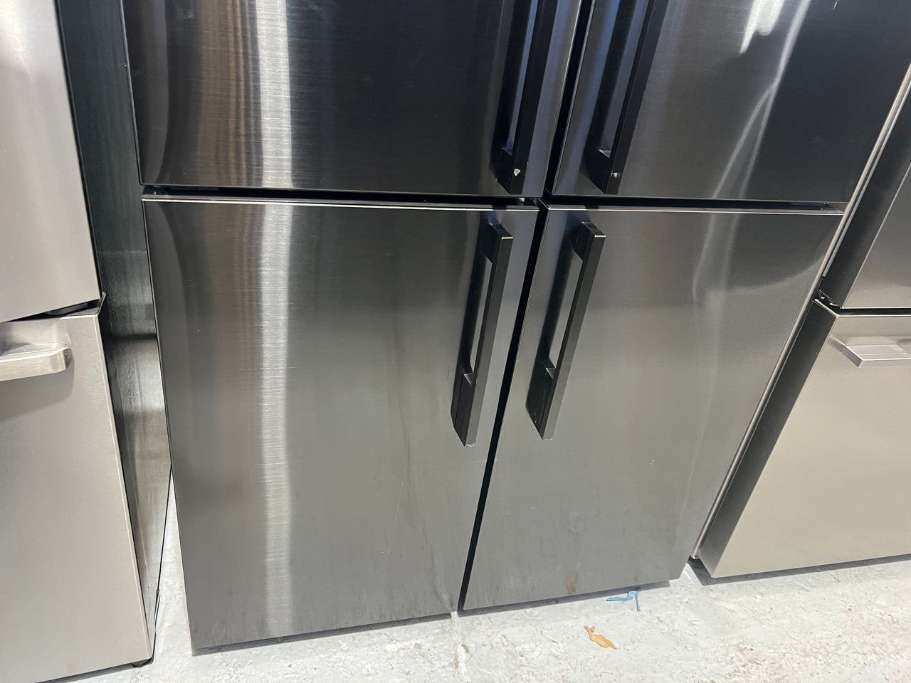 Factory second Fisher & Paykel 538l French Door Fridge  Model: RF605QDVB1 - Second Hand Appliances Geebung