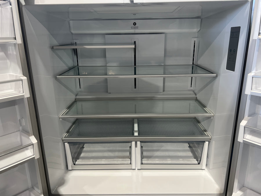 Factory second Fisher & Paykel 538l French Door Fridge  Model: RF605QDVB1 - Second Hand Appliances Geebung