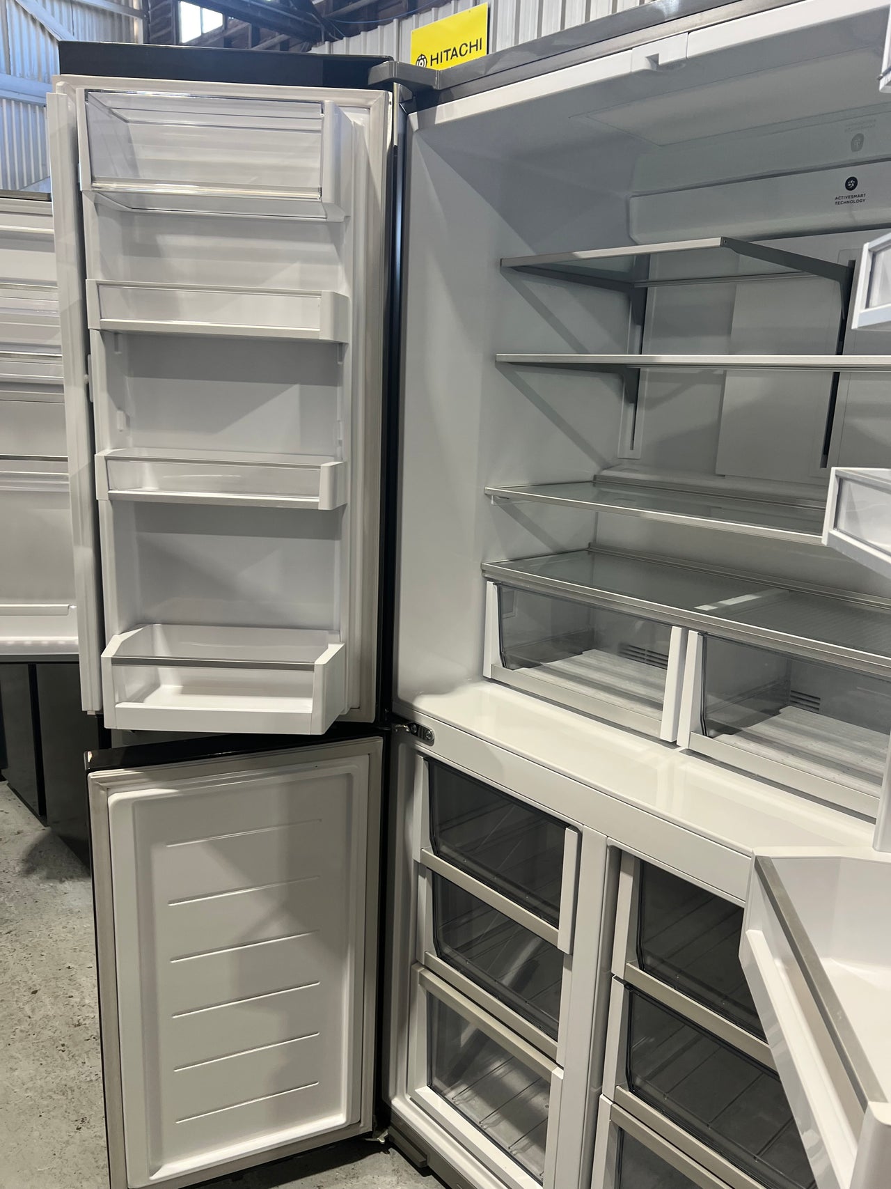 Factory second Fisher & Paykel 538l French Door Fridge  Model: RF605QDVB1 - Second Hand Appliances Geebung