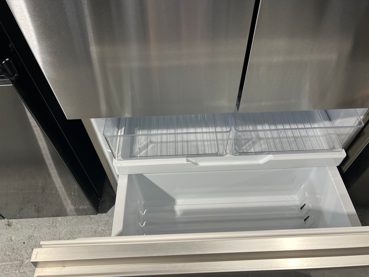 Factory second Fisher & Paykel 569L Freestanding French Door Fridge Model: RF610ANUX5 - Second Hand Appliances Geebung