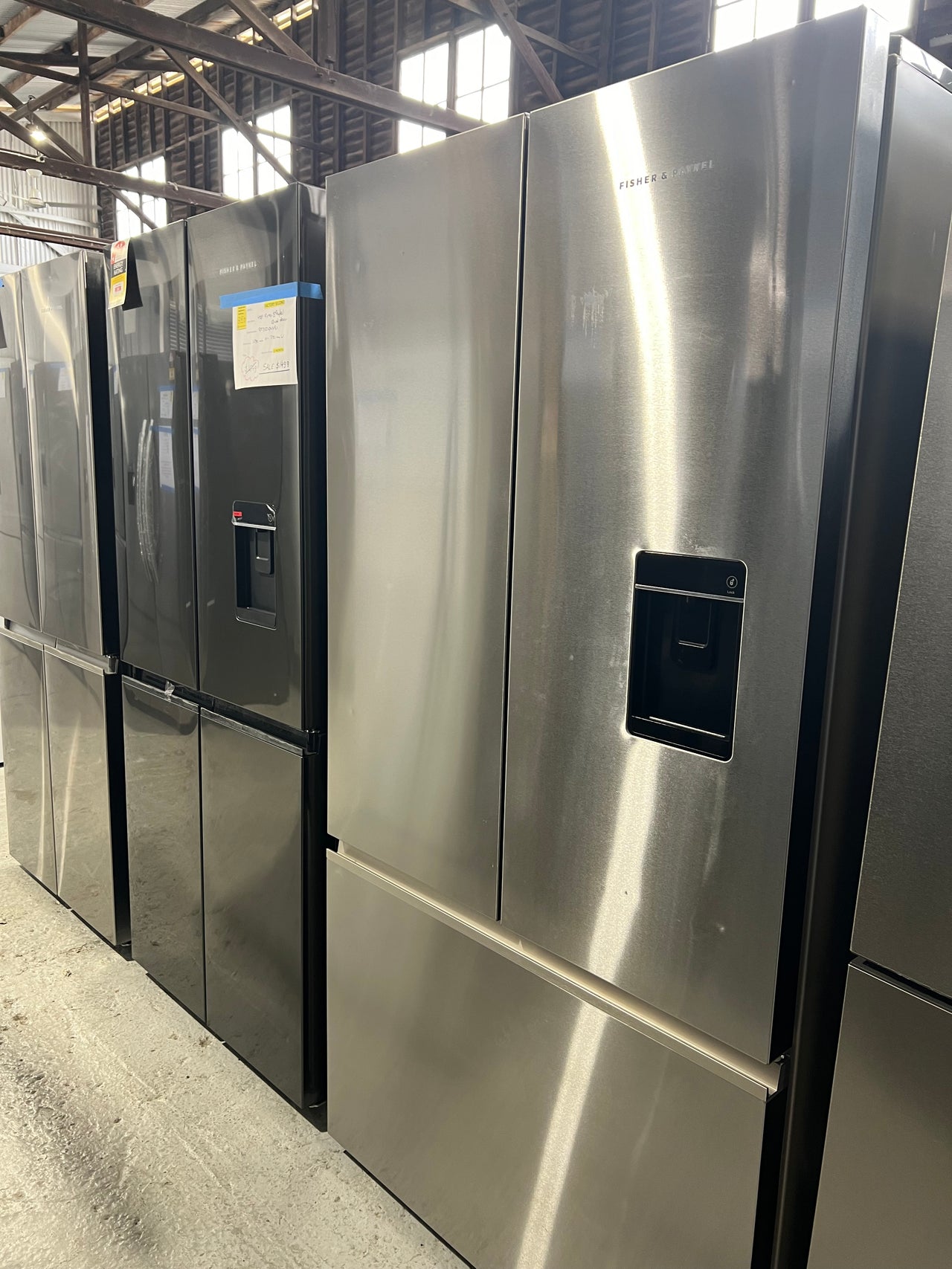 Factory second Fisher & Paykel 569L Freestanding French Door Fridge Model: RF610ANUX5 - Second Hand Appliances Geebung