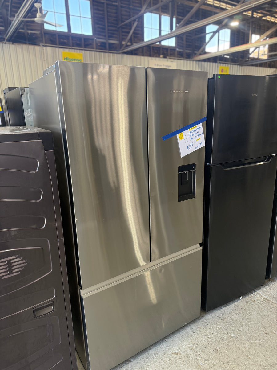 Factory second Fisher & Paykel 569L Freestanding French Door Fridge  Model: RF610ANUX5 - Second Hand Appliances Geebung