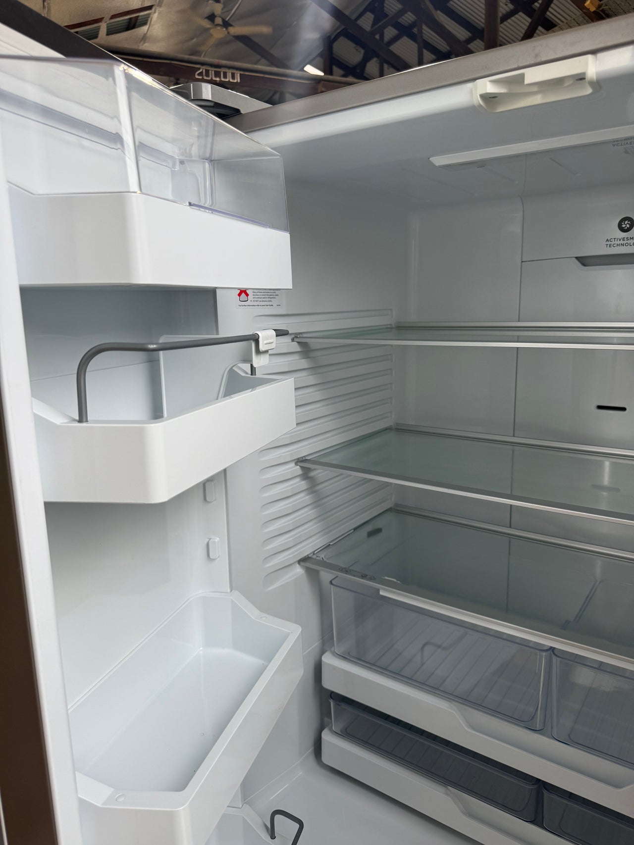 Factory second Fisher&Paykel 569l French Door Fridge – RF610ADX5 - Second Hand Appliances Geebung