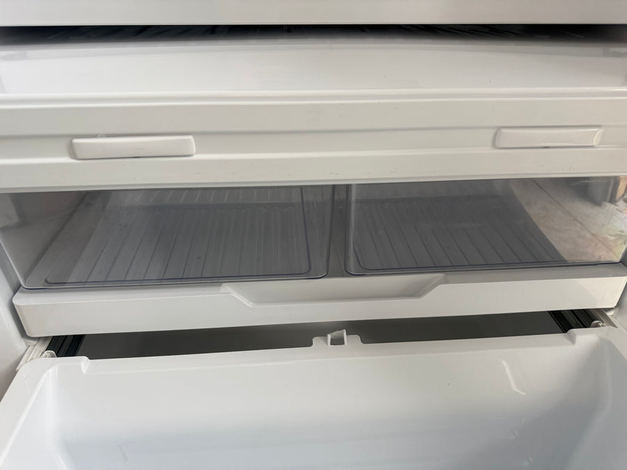 Factory second Fisher&Paykel 569l French Door Fridge – RF610ADX5 - Second Hand Appliances Geebung
