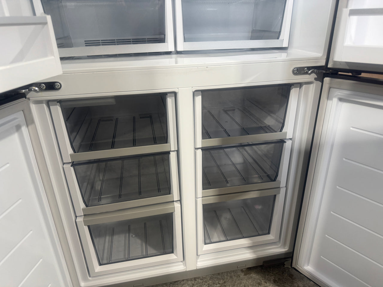 Factory second Fisher & Paykel 605L Quad Door Fridge – Black Glass Model: RF605QZUVB1 - Second Hand Appliances Geebung