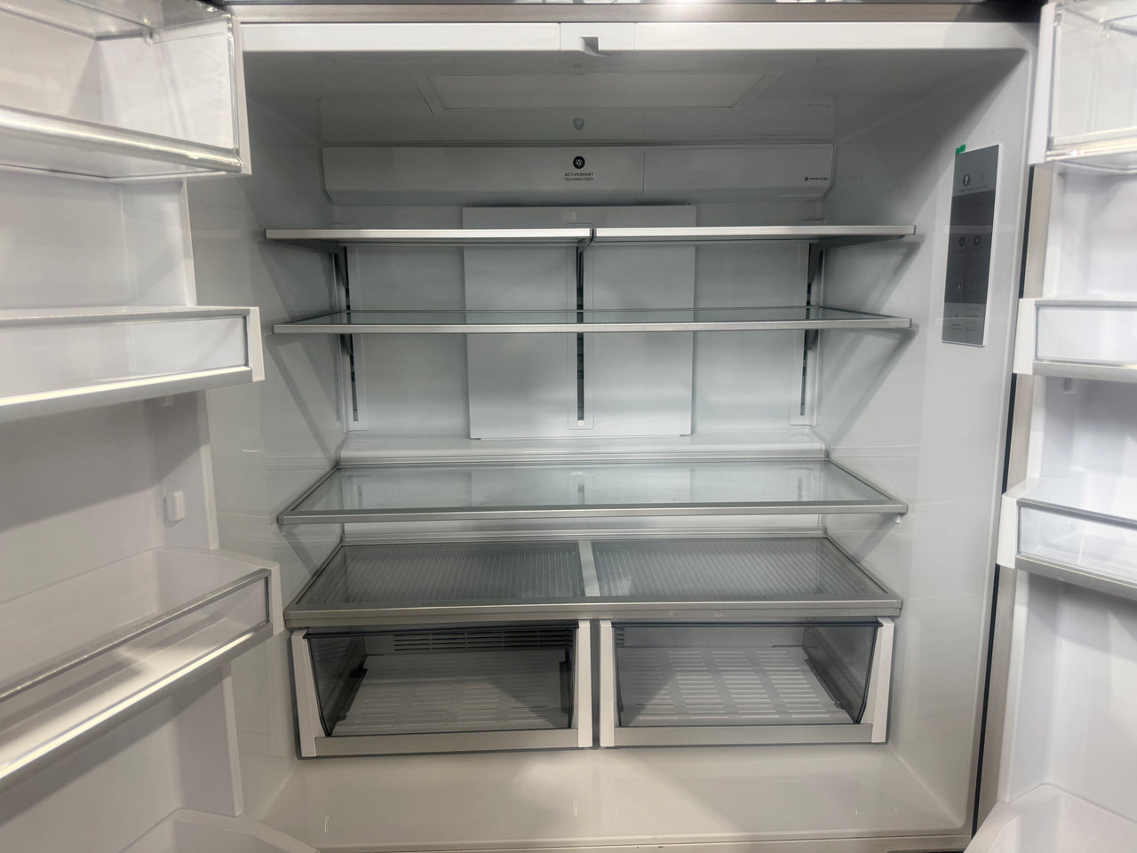 Factory second Fisher & Paykel 605L Quad Door Fridge – Black Glass Model: RF605QZUVB1 - Second Hand Appliances Geebung