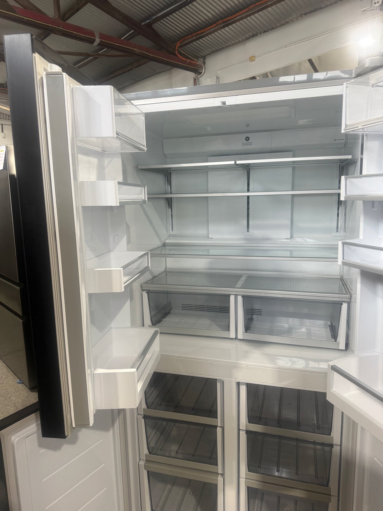 Factory second Fisher & Paykel 605L Quad Door Fridge – Black Glass Model: RF605QZUVB1 - Second Hand Appliances Geebung