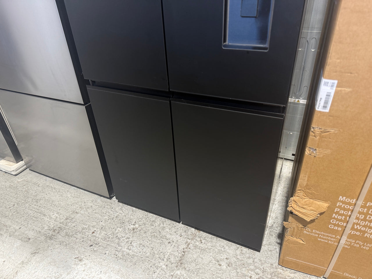 Factory second Fisher & Paykel 605L Quad Door Fridge – Black Glass - Second Hand Appliances Geebung