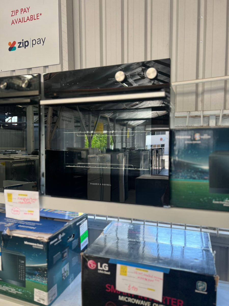 Factory second Fisher & Paykel 60cm Built-In Oven OB60SC5LB1 - Second Hand Appliances Geebung