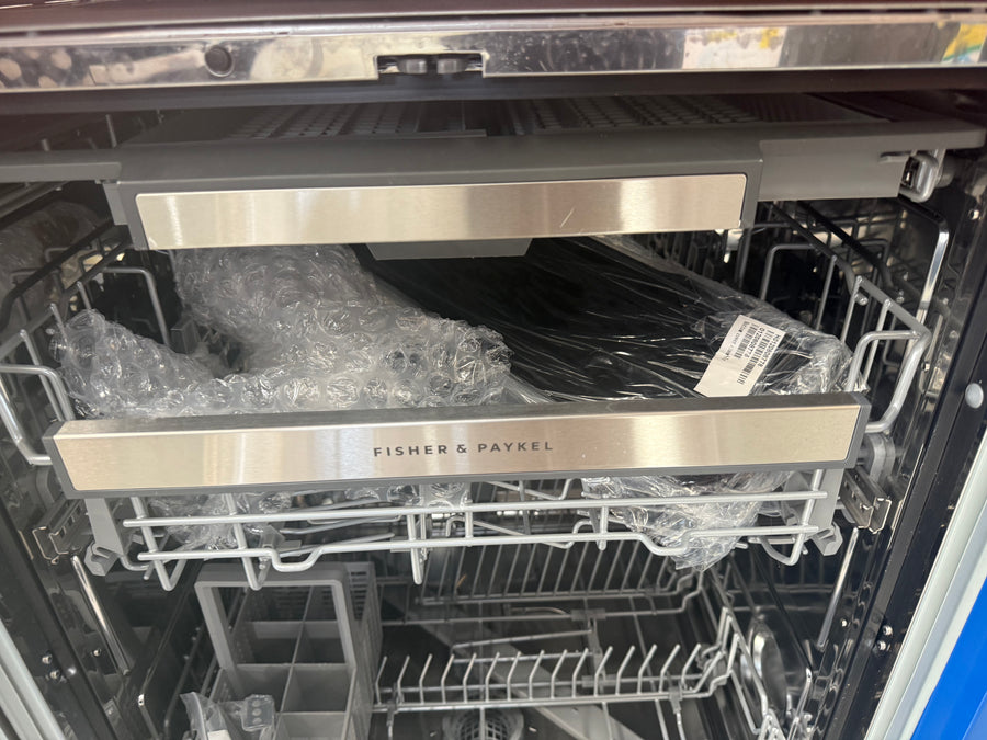 Factory second Fisher & Paykel 60cm Built-Under Dishwasher – DW60UNT4X2 - Second Hand Appliances Geebung