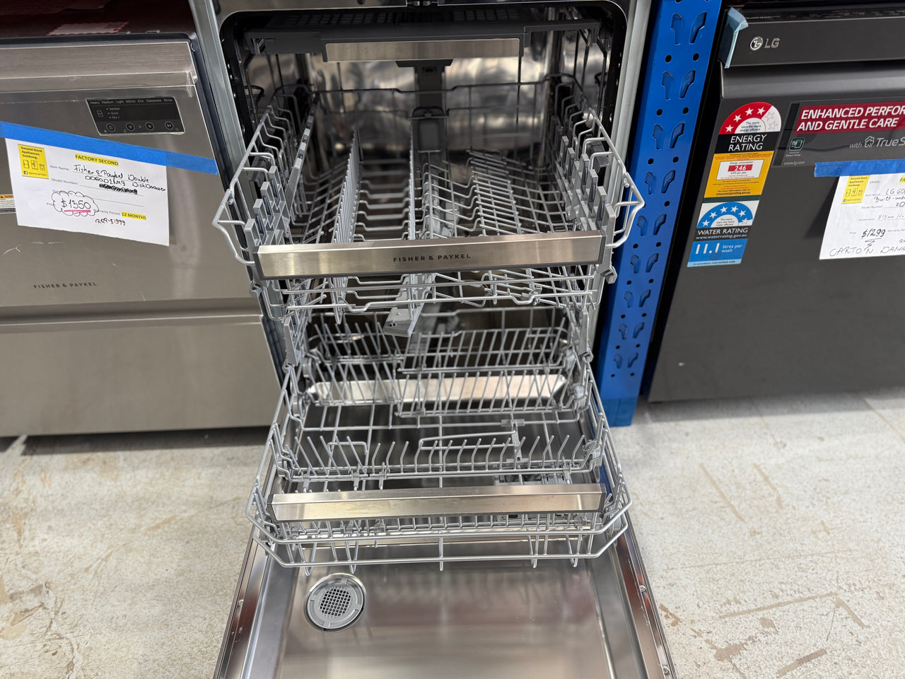 Factory second Fisher & Paykel 60cm Built-Under Dishwasher – DW60UNT4X2 - Second Hand Appliances Geebung