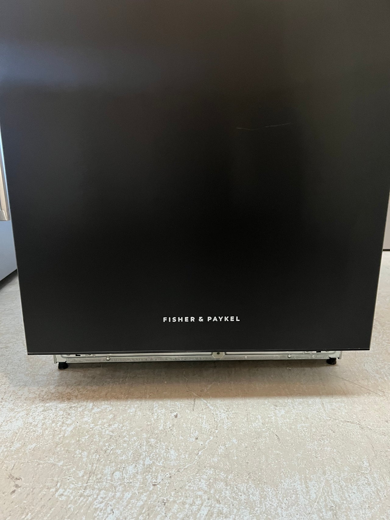 Factory second Fisher&Paykel 60cm Built-under Dishwasher DW60UZ6B - Second Hand Appliances Geebung