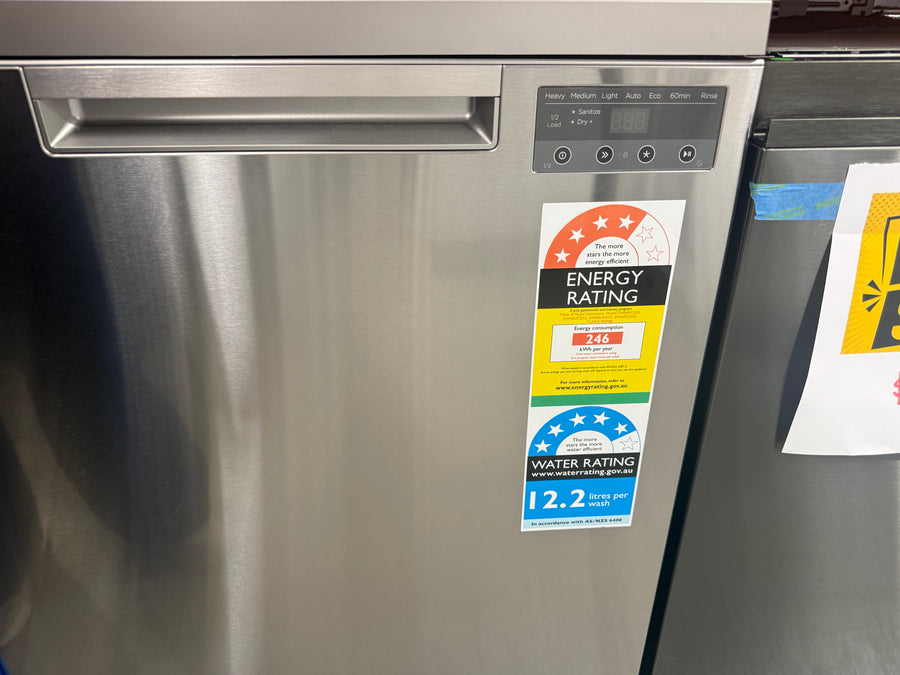 Factory second Fisher & Paykel 60cm Freestanding Dishwasher – Stainless Steel Model: DW60FC2X3 - Second Hand Appliances Geebung