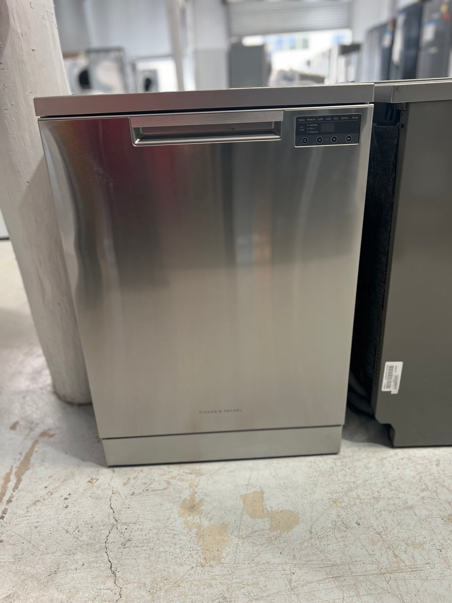 Fisher&Paykel dishwasher DW60FC4X2 front side
