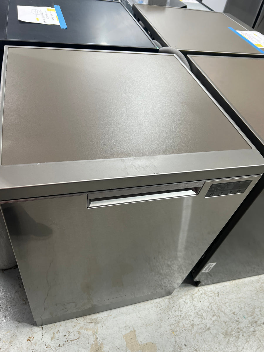 Factory second Fisher Paykel 60cm Freestanding Stainless Steel Sanitise Series 7 Dishwasher DW60FC4X2 - Second Hand Appliances Geebung