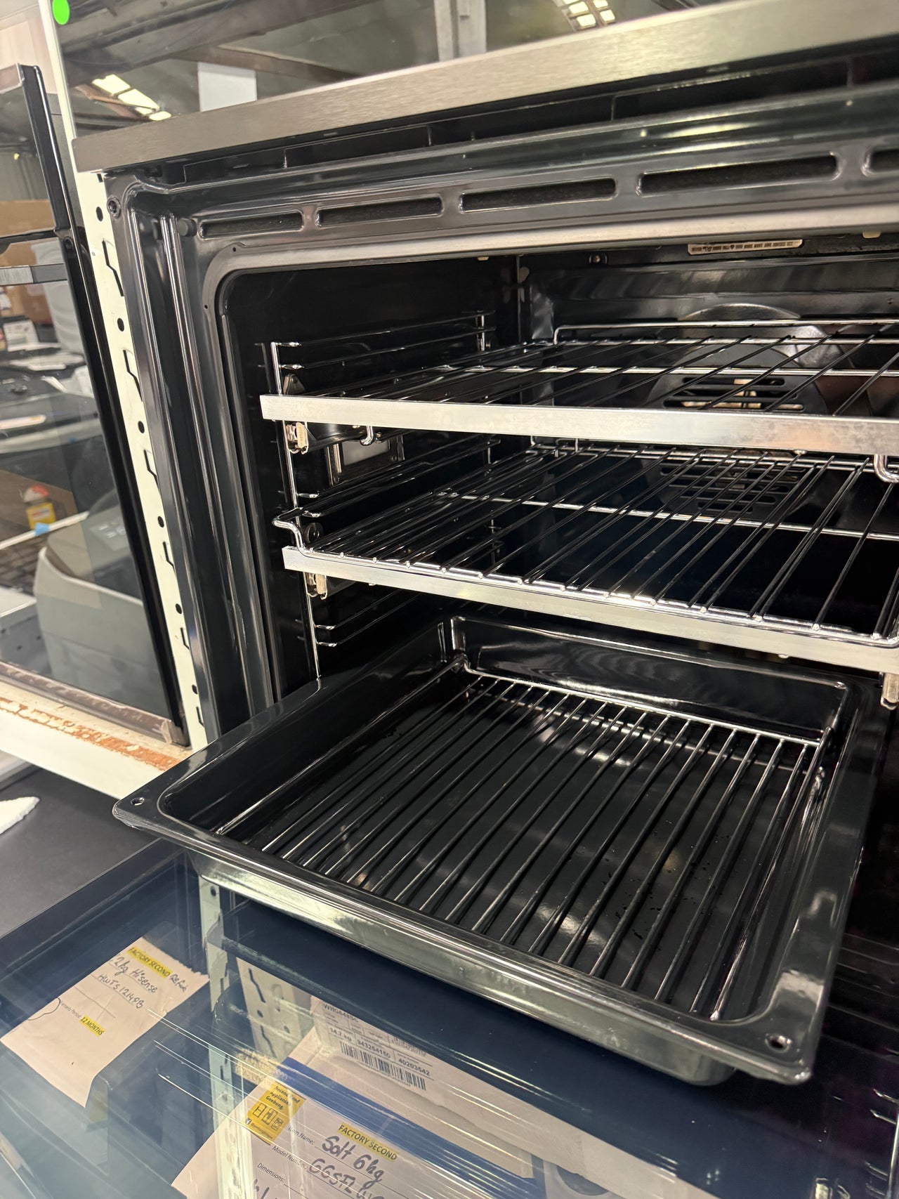 Factory second Fisher &amp; Paykel 60cm Series 11 Combi-Steam Built-In Oven – Black Glass (OS60SDTDB1) - Second Hand Appliances Geebung