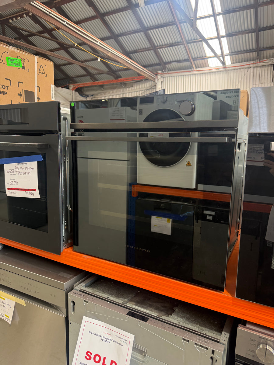 Factory second Fisher & Paykel 60cm Series 11 Minimal Compact Combi-Steam Oven – OS60SDTB1 - Second Hand Appliances Geebung