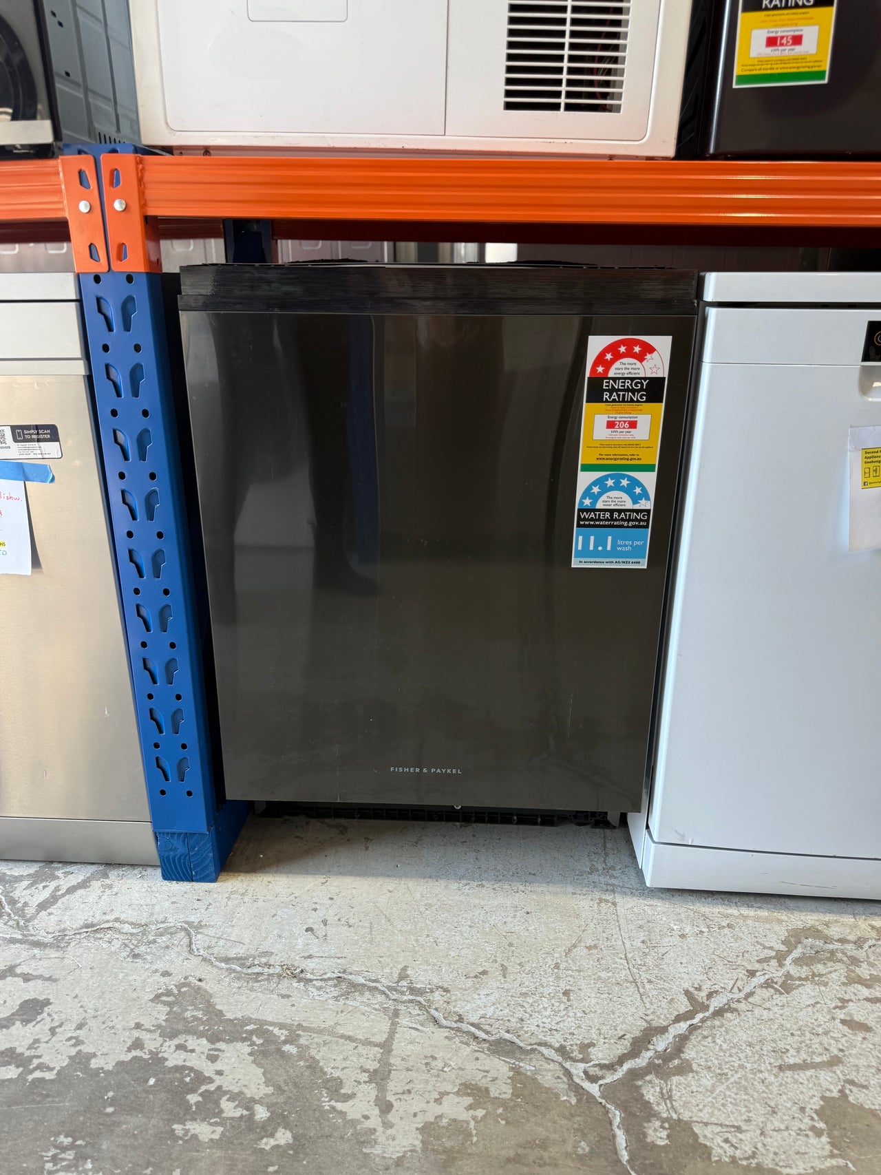 Factory second Fisher & Paykel 60cm Series 9 Tall Built-Under Dishwasher – Black Stainless Steel  DW60UNT4B2 - Second Hand Appliances Geebung