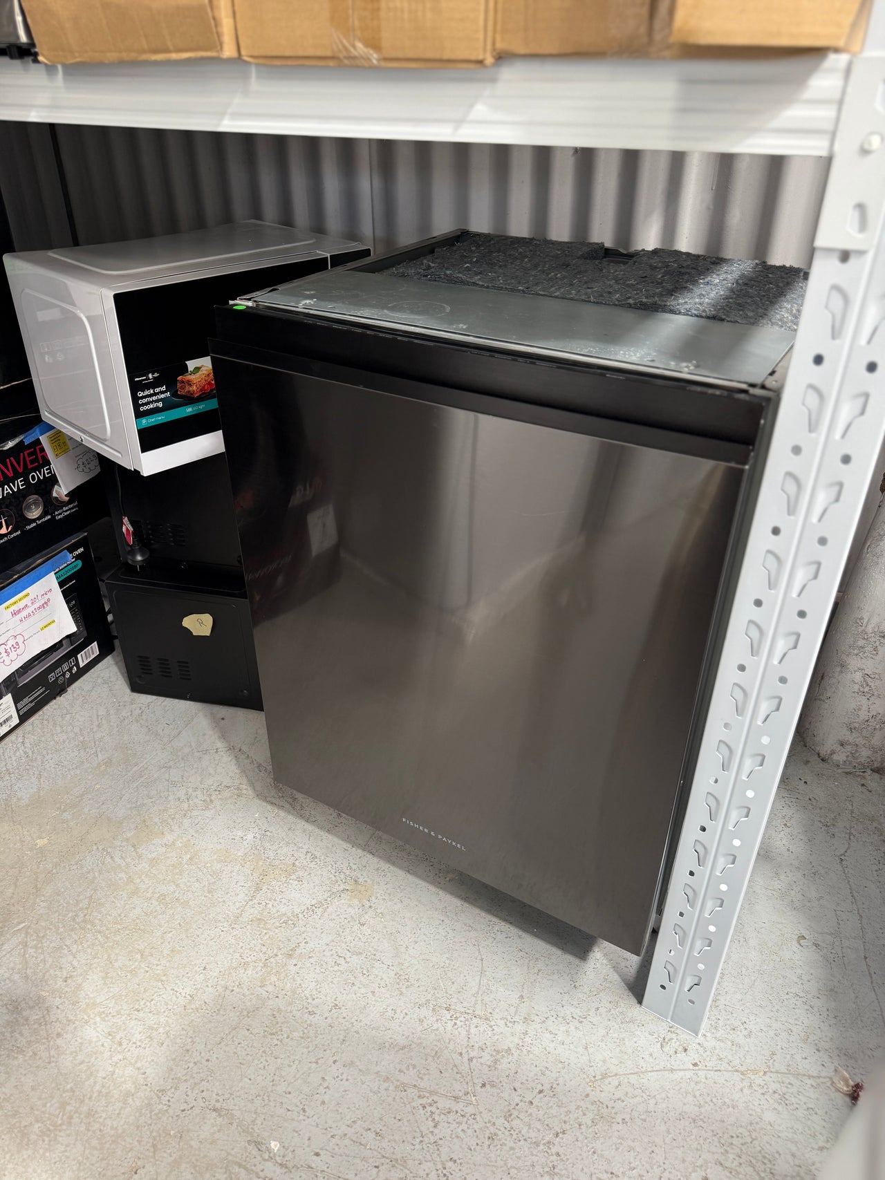 Factory second Fisher & Paykel 60cm Series 9 Tall Built-Under Dishwasher – Black Stainless Steel  DW60UNT4B2 - Second Hand Appliances Geebung