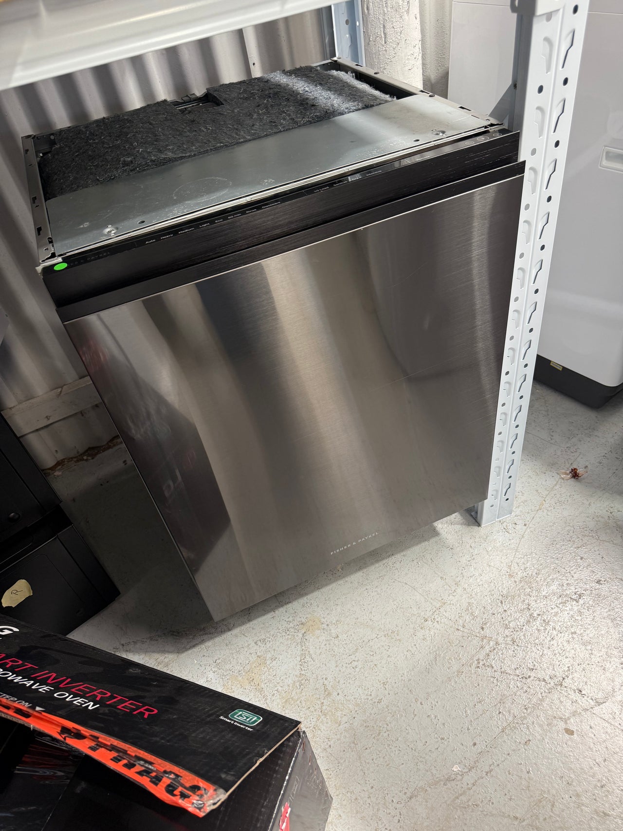 Factory second Fisher & Paykel 60cm Series 9 Tall Built-Under Dishwasher – Black Stainless Steel  DW60UNT4B2 - Second Hand Appliances Geebung